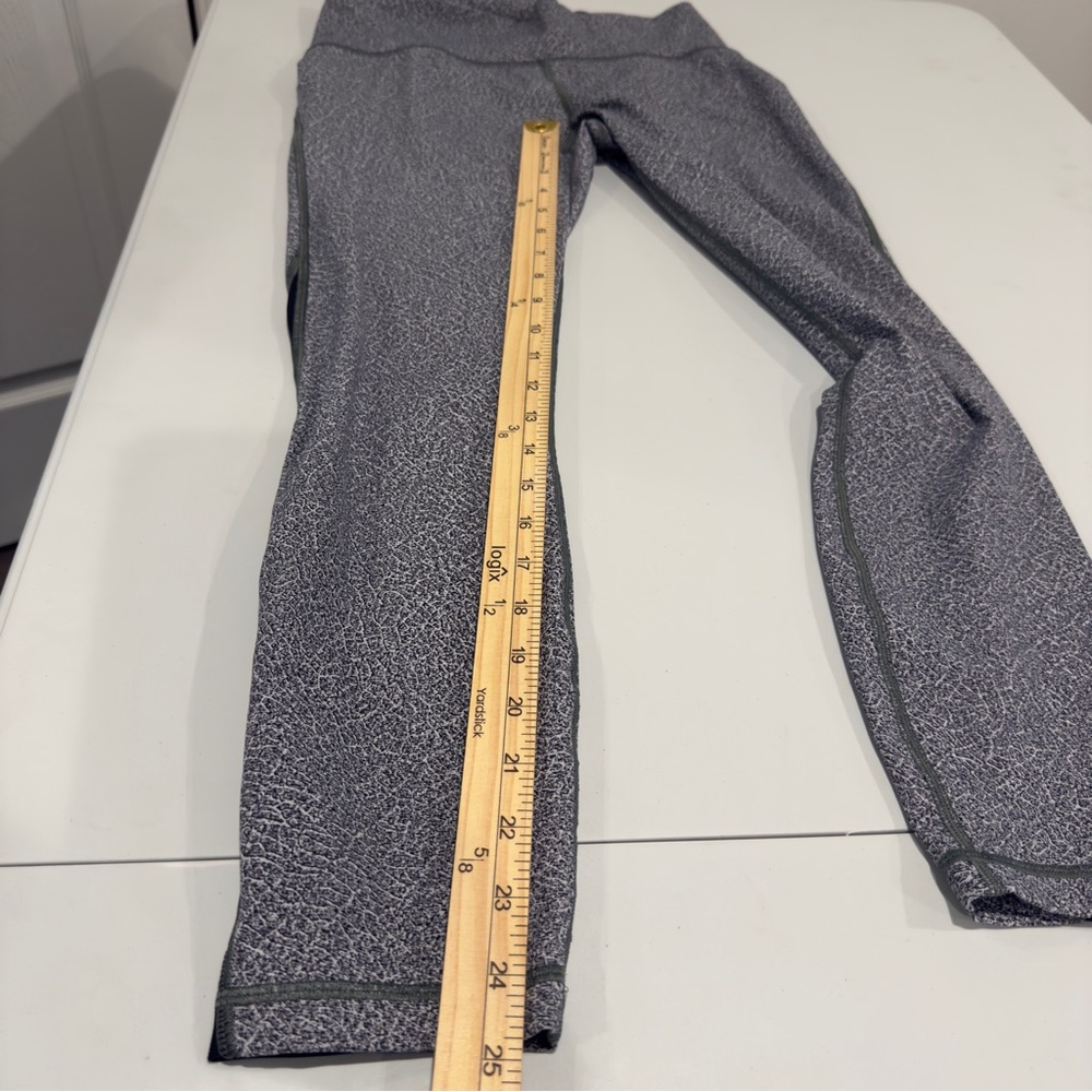 Lululemon Leggings Women Size 8 Gray Train Times Mesh Pants Active Performance - Picture 14 of 14